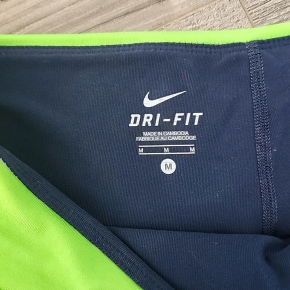 Nike Navy and Neon Green Dri-FIT Pickleball / Tennis Skort - Picture 4 of 6